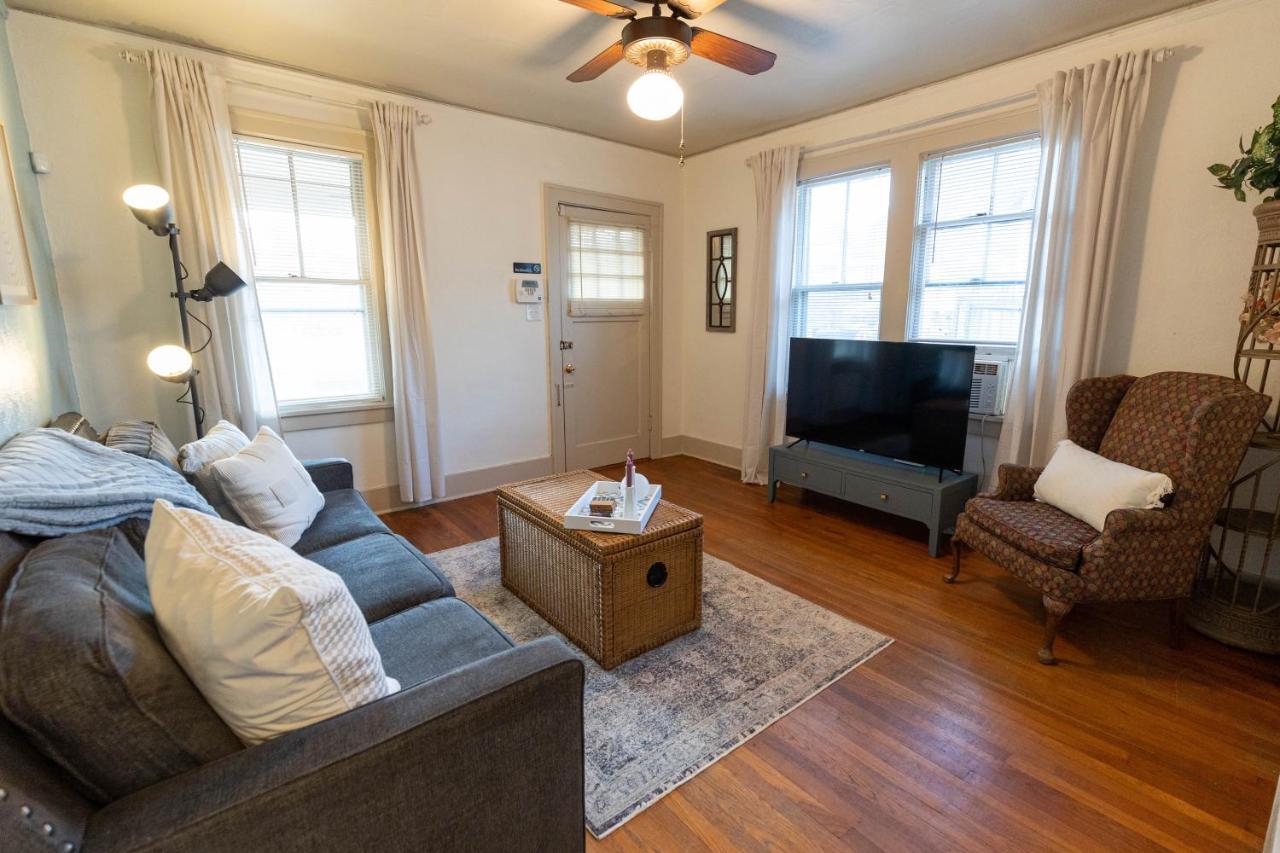 הוילה Historic Revival Midtown Memphis Duplex 64 Yes Pets Fast Wifi Free Parking מראה חיצוני תמונה
