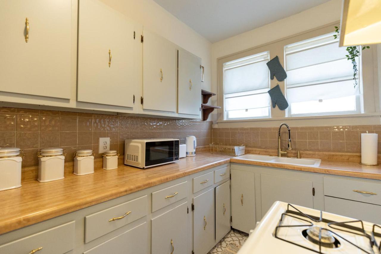 הוילה Historic Revival Midtown Memphis Duplex 64 Yes Pets Fast Wifi Free Parking מראה חיצוני תמונה