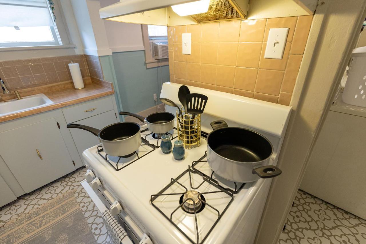 הוילה Historic Revival Midtown Memphis Duplex 64 Yes Pets Fast Wifi Free Parking מראה חיצוני תמונה