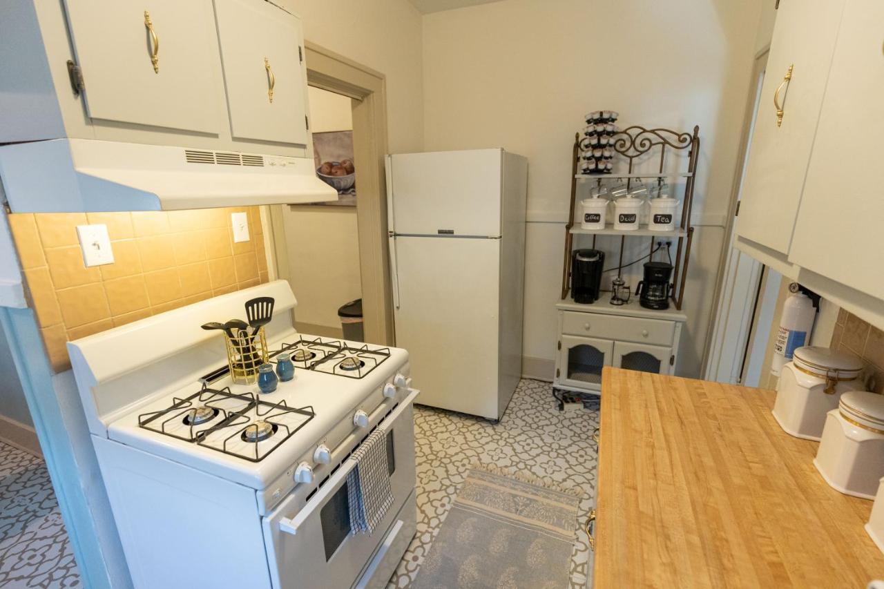 הוילה Historic Revival Midtown Memphis Duplex 64 Yes Pets Fast Wifi Free Parking מראה חיצוני תמונה